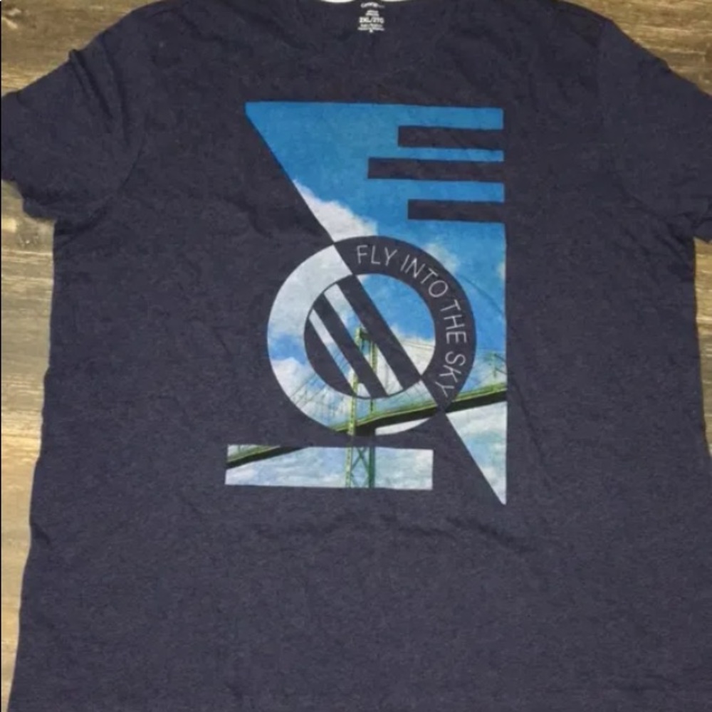 Men’s George T-shirt.  NWOT